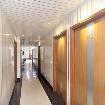 Hotel O Le Bon Ton Ludhiana Eksteriør billede