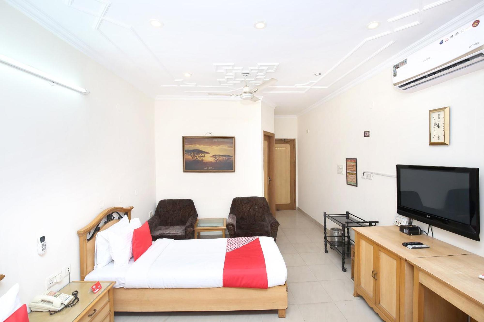 Hotel O Le Bon Ton Ludhiana Eksteriør billede