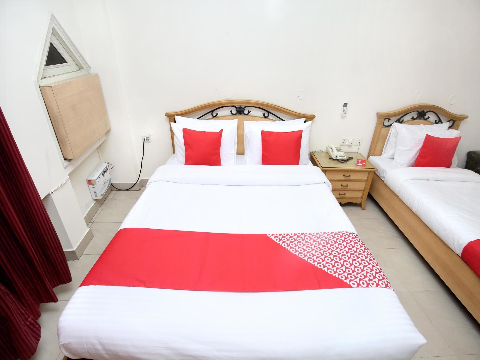 Hotel O Le Bon Ton Ludhiana Eksteriør billede